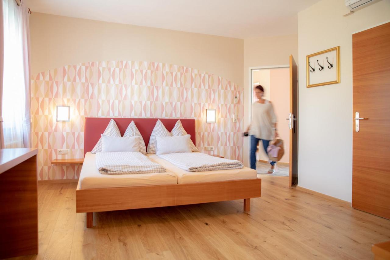 Restaurant Hotel Schrott Kaibing Екстер'єр фото